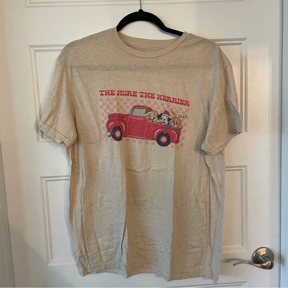 NWOT Christmas Dogs T-Shirt